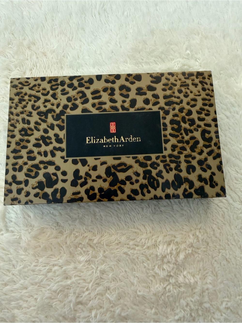 Elizabeth Arden Leopard Print make up kit Box - Tan and Black eyeshadow & blush